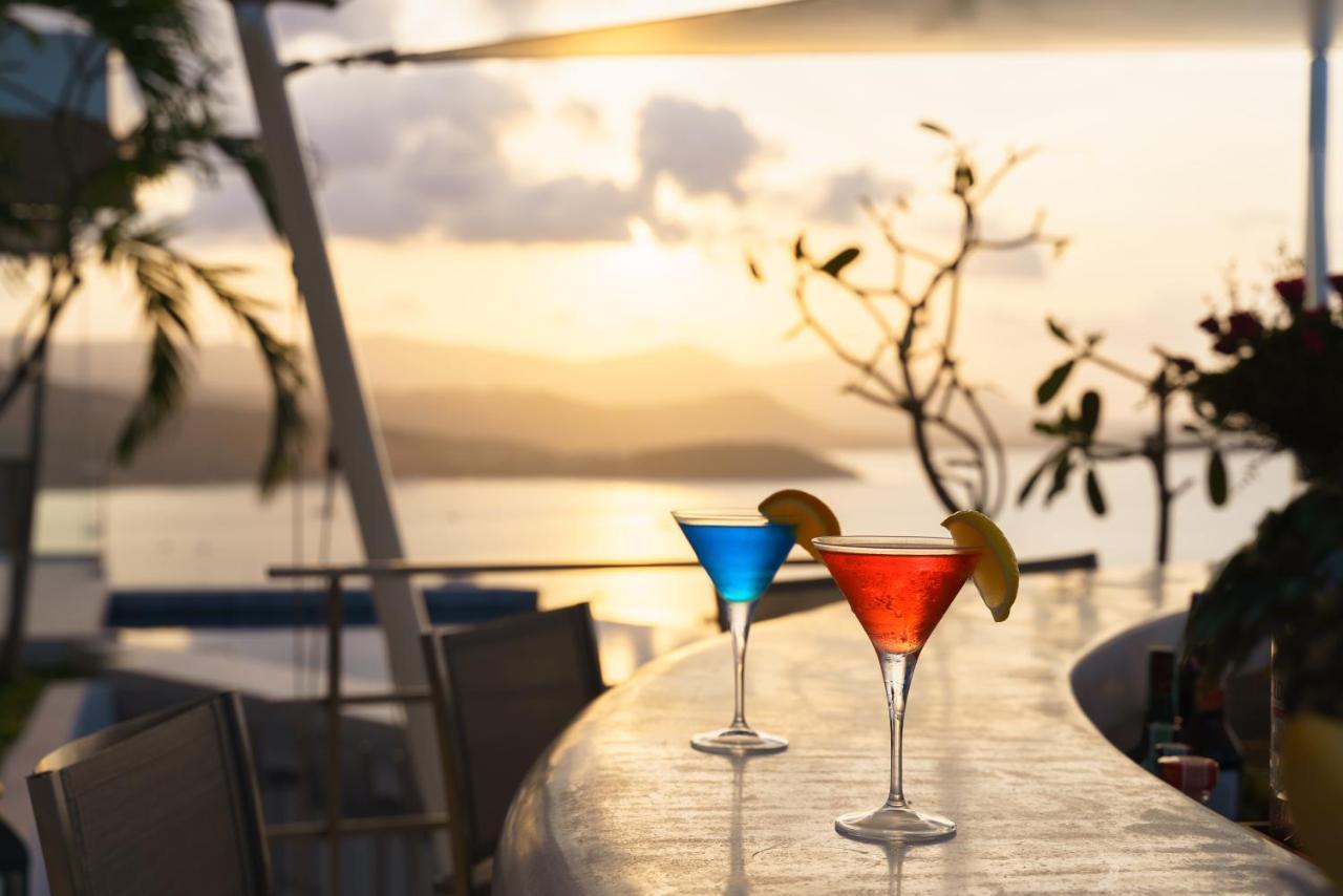 Unique Boutique Resort Bang Rak Beach  Bagian luar foto