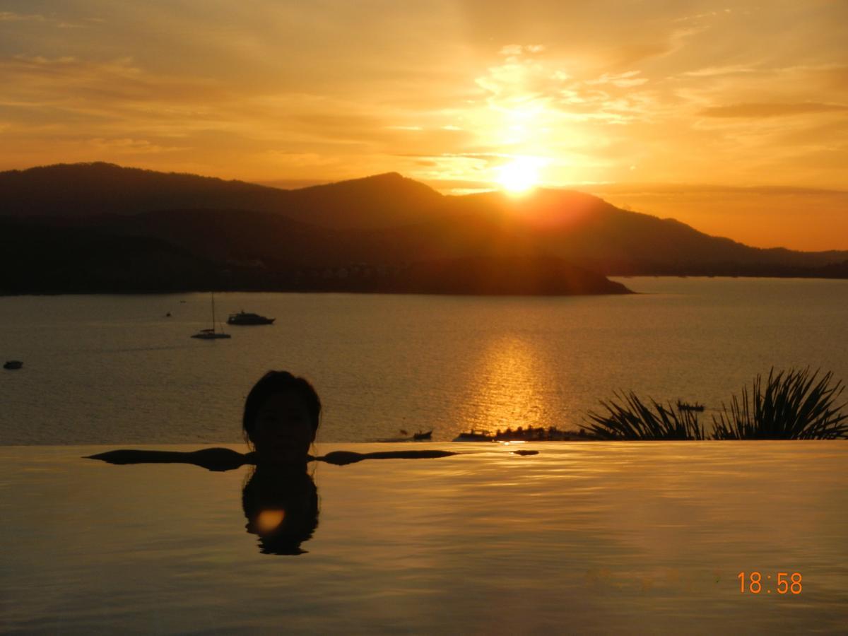 Unique Boutique Resort Bang Rak Beach  Bagian luar foto
